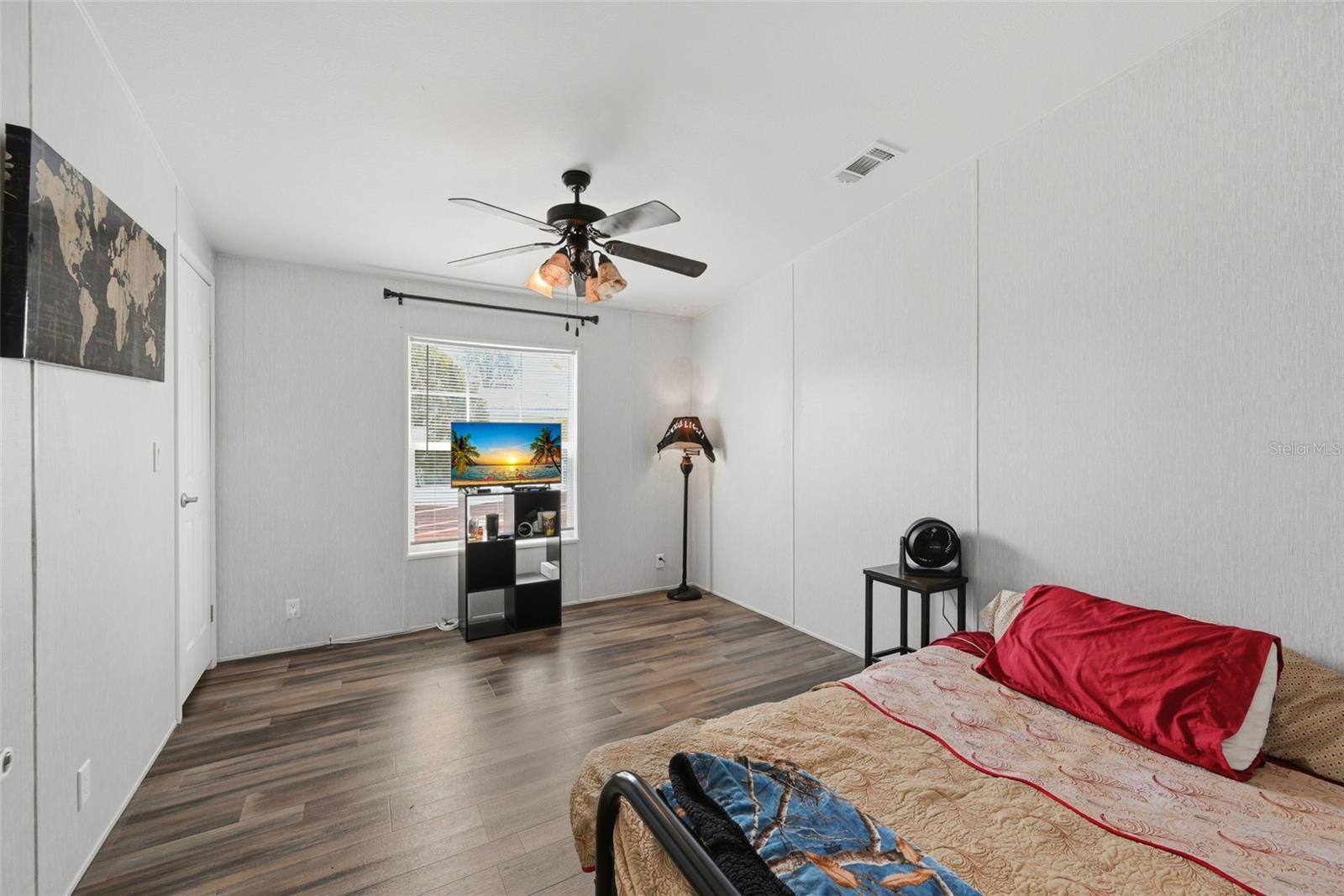 BROADMOOR - Residential