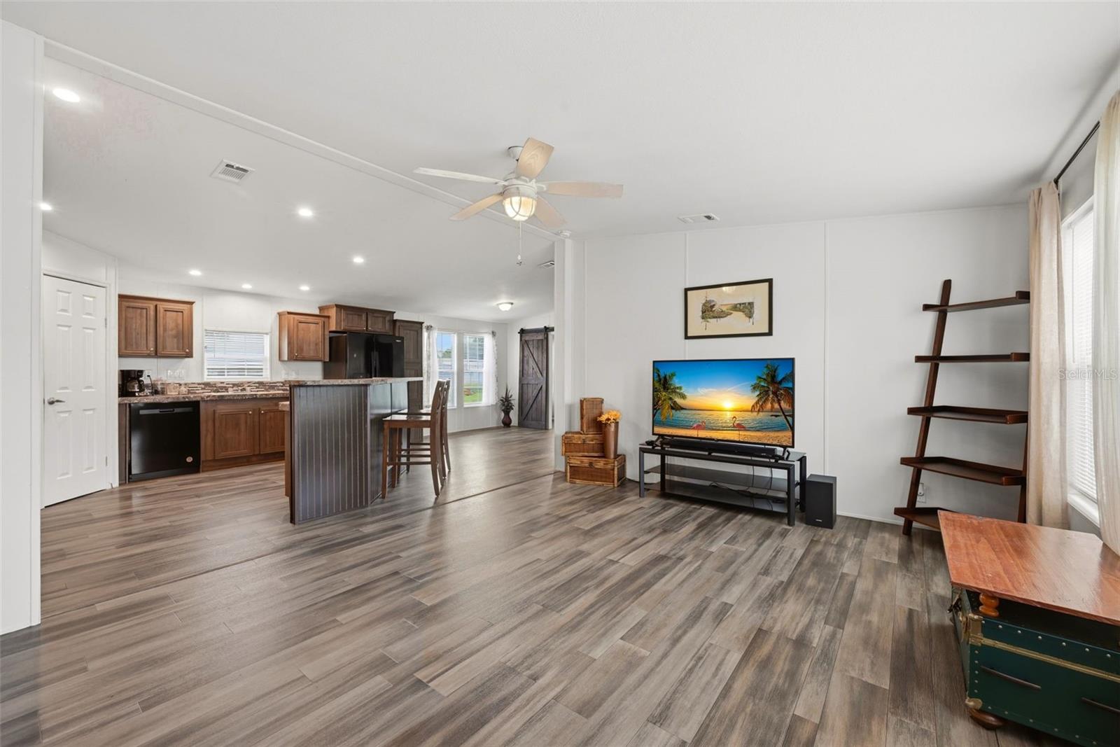BROADMOOR - Residential