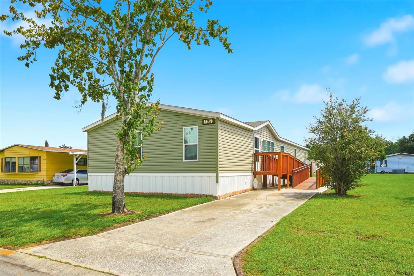 BROADMOOR - Residential
