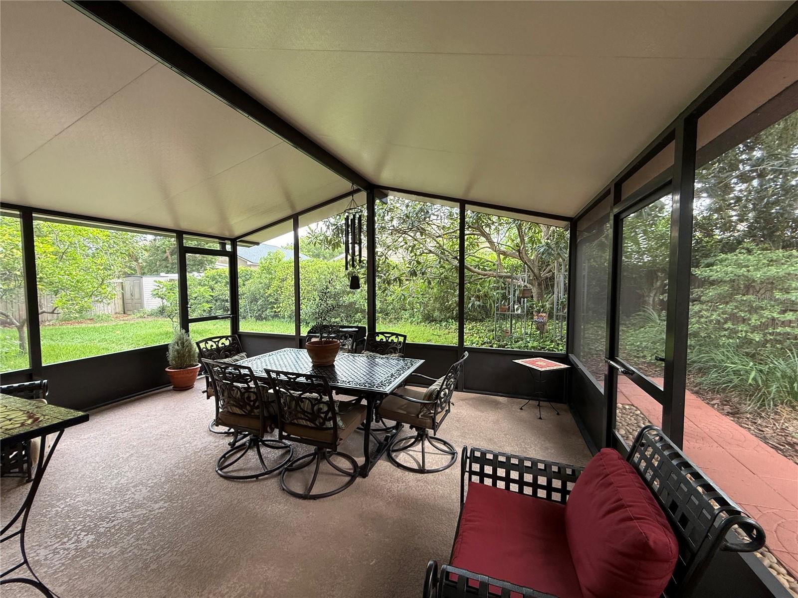 TIFFANY WOODS - Residential