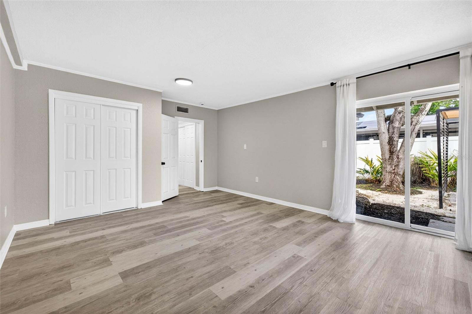 ETZLER GROVE HEIGHTS - Residential