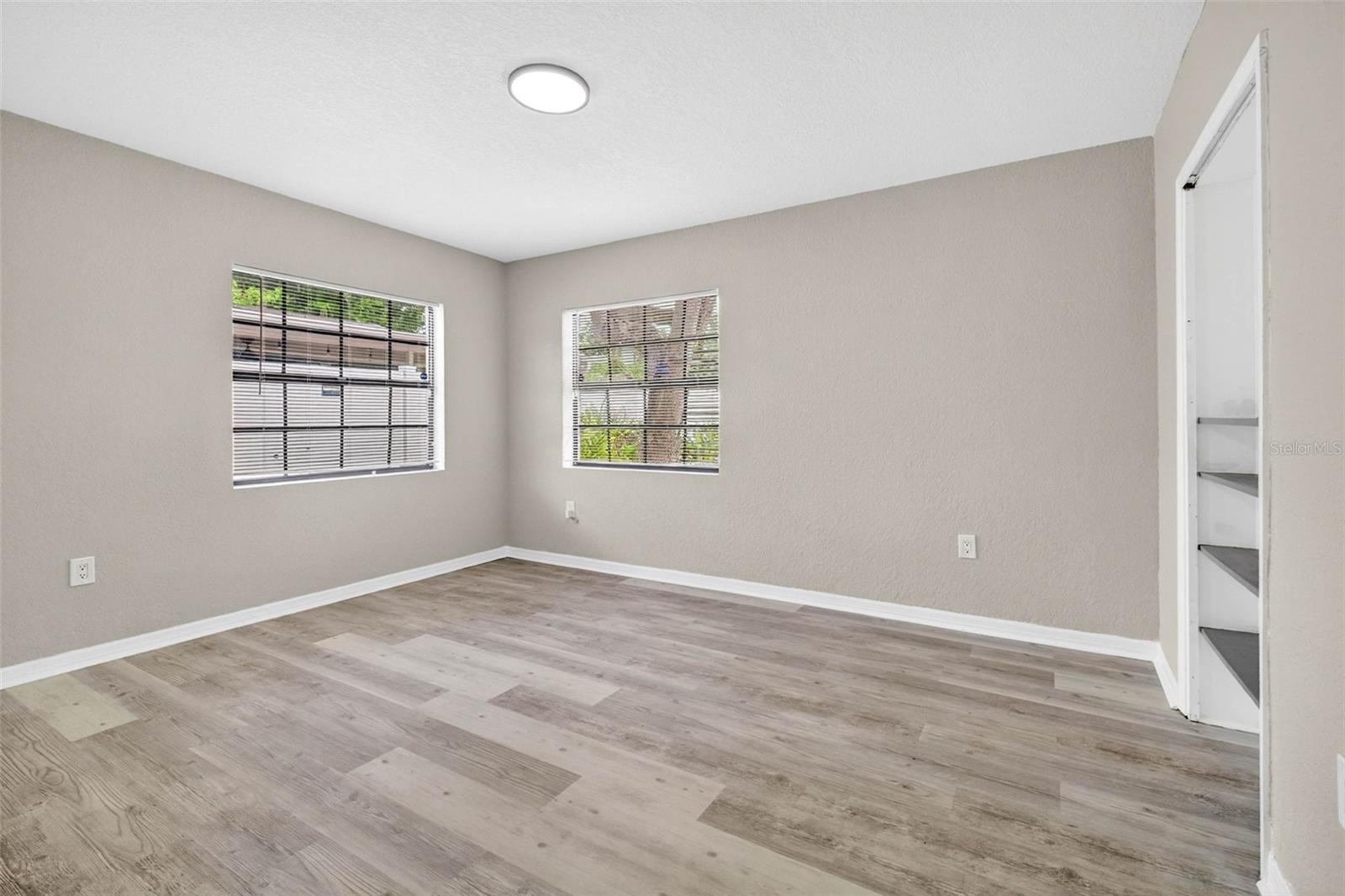 ETZLER GROVE HEIGHTS - Residential