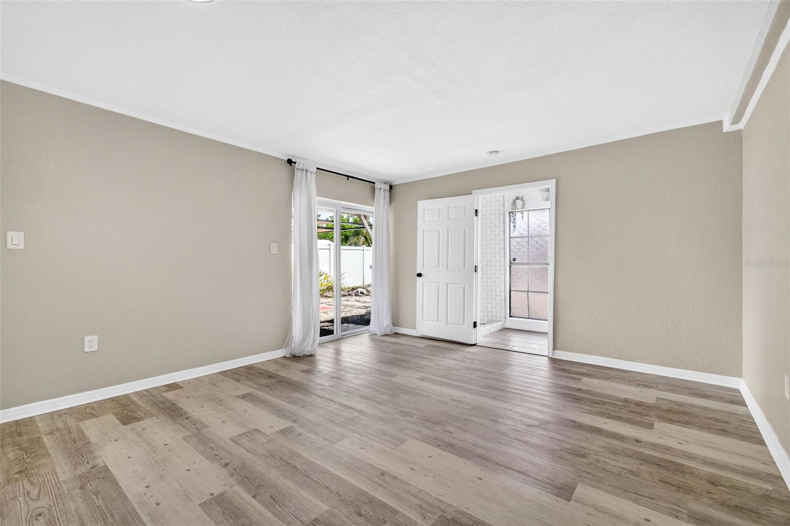 ETZLER GROVE HEIGHTS - Residential
