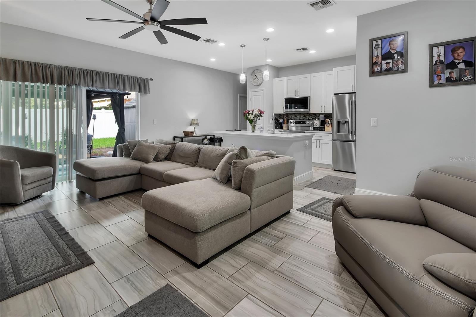 WEST HIGHLANDS - Residential