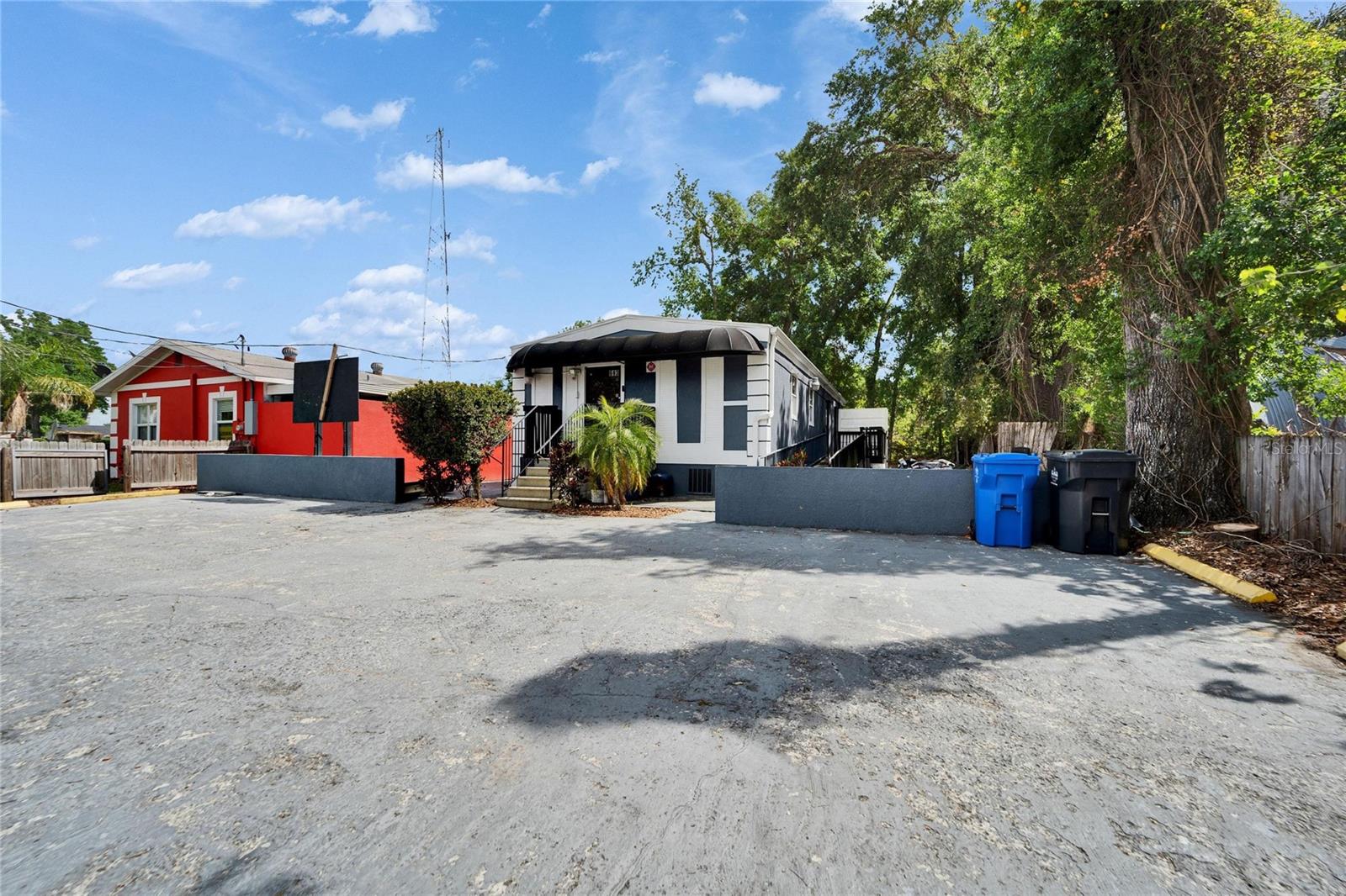 KINGSWAY POULTRY COLONY UNIT N - Residential