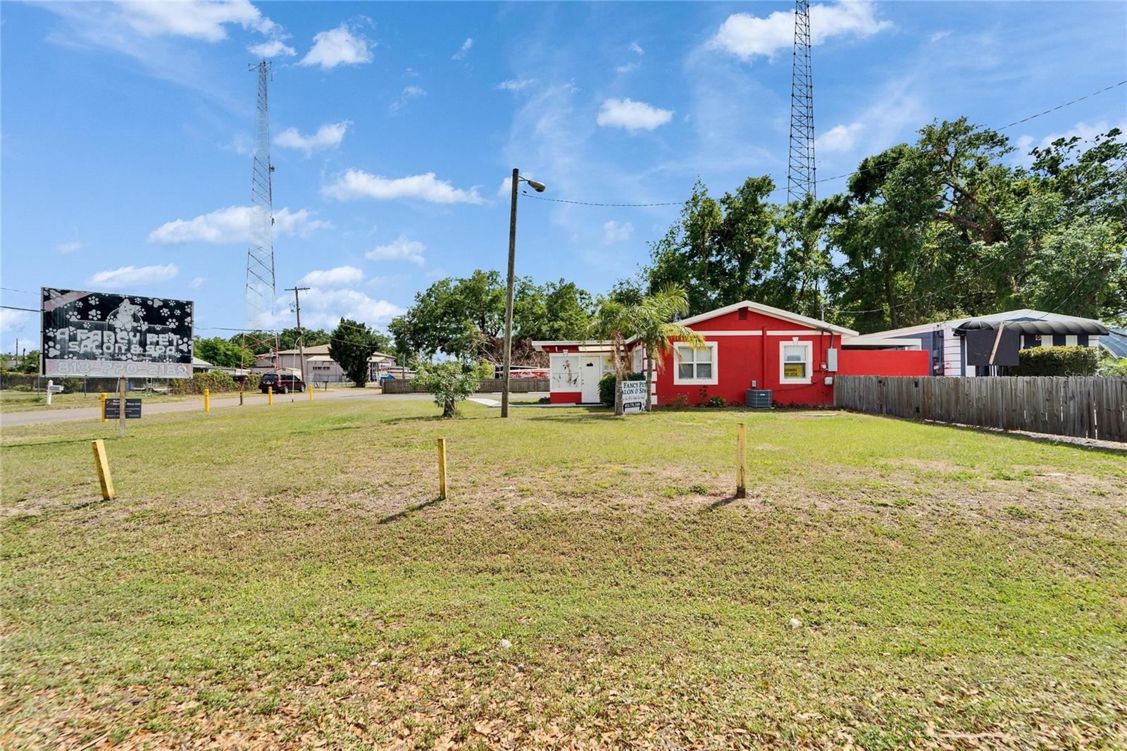 KINGSWAY POULTRY COLONY UNIT N - Residential