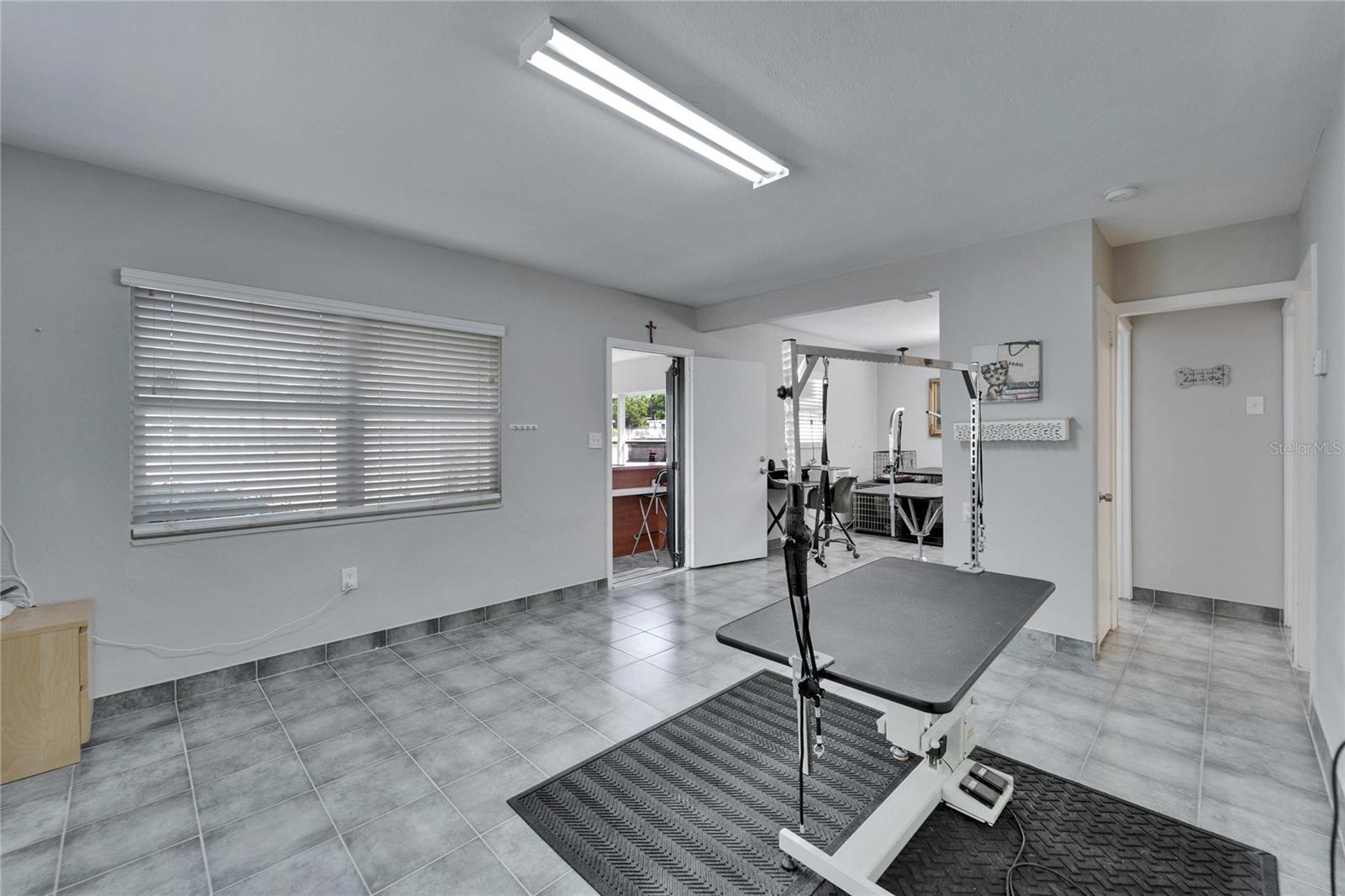 KINGSWAY POULTRY COLONY UNIT N - Residential