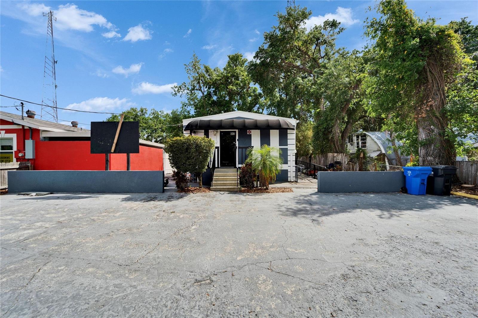 KINGSWAY POULTRY COLONY UNIT N - Residential