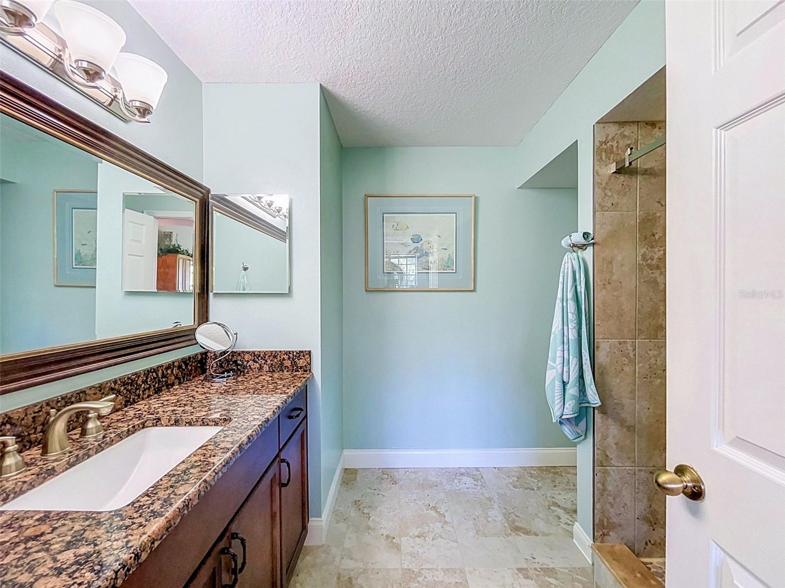 BOOT RANCH - EAGLE WATCH - Residential
