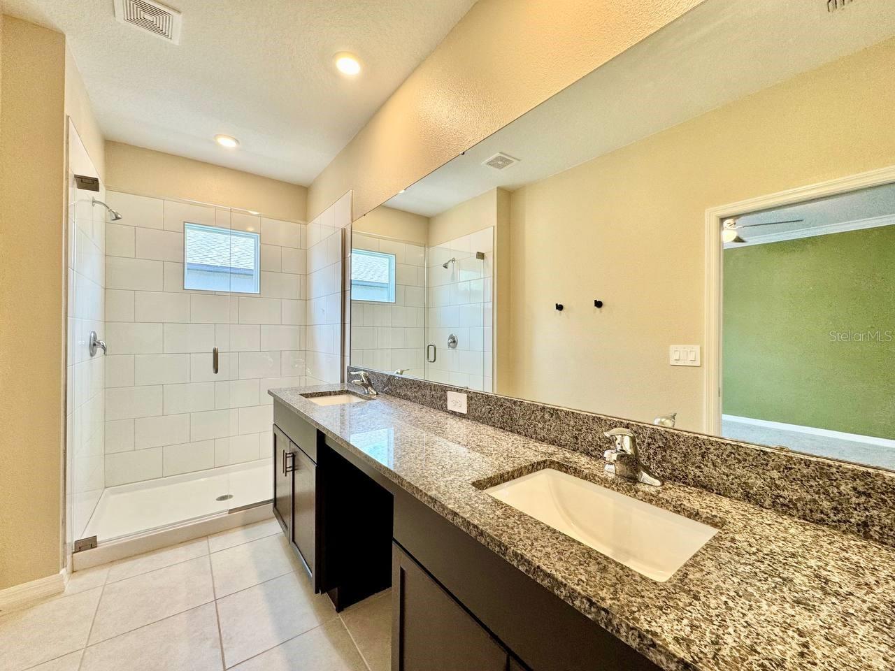 CROSS CRK PRCL B - Residential Lease