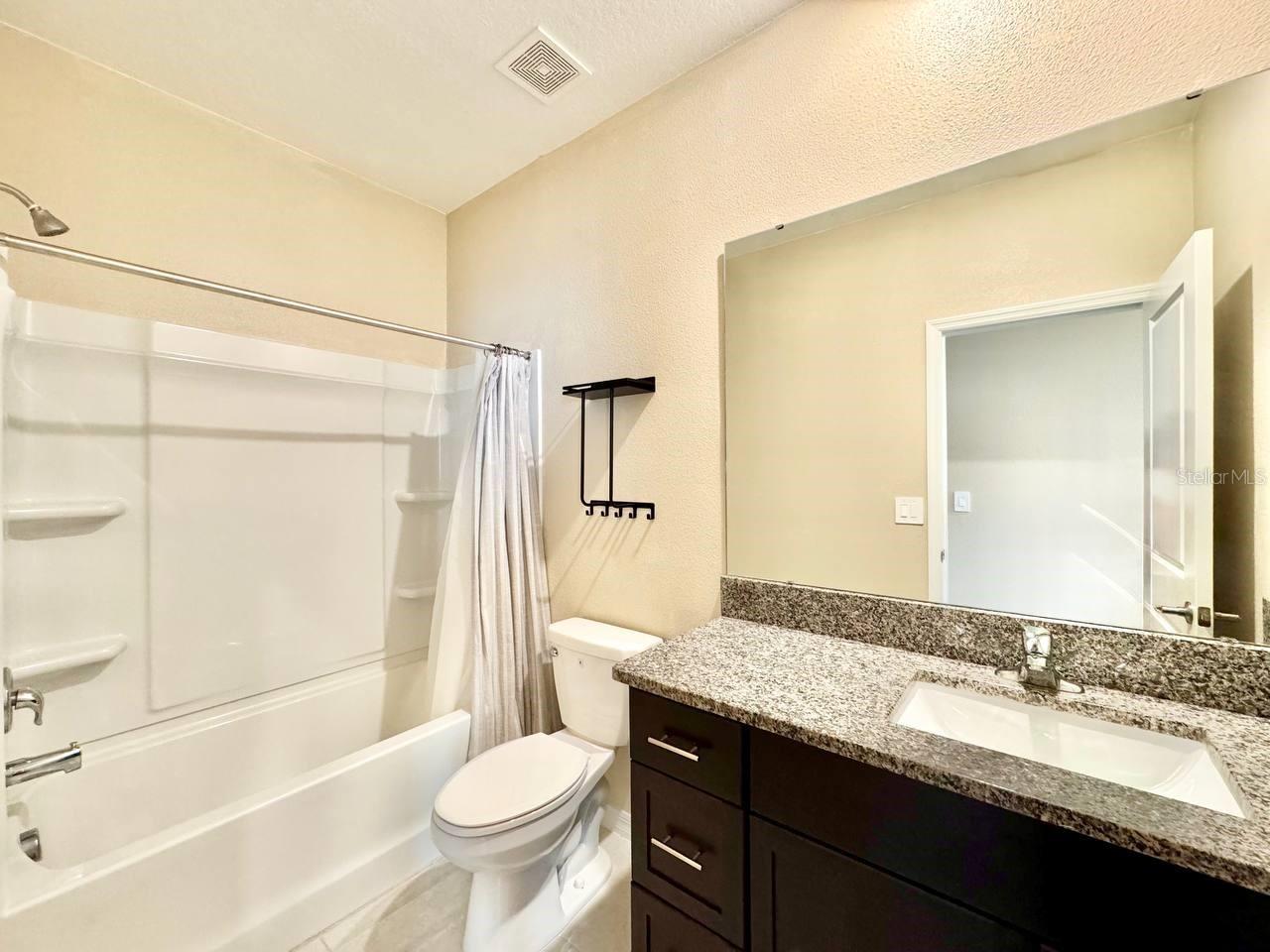 CROSS CRK PRCL B - Residential Lease