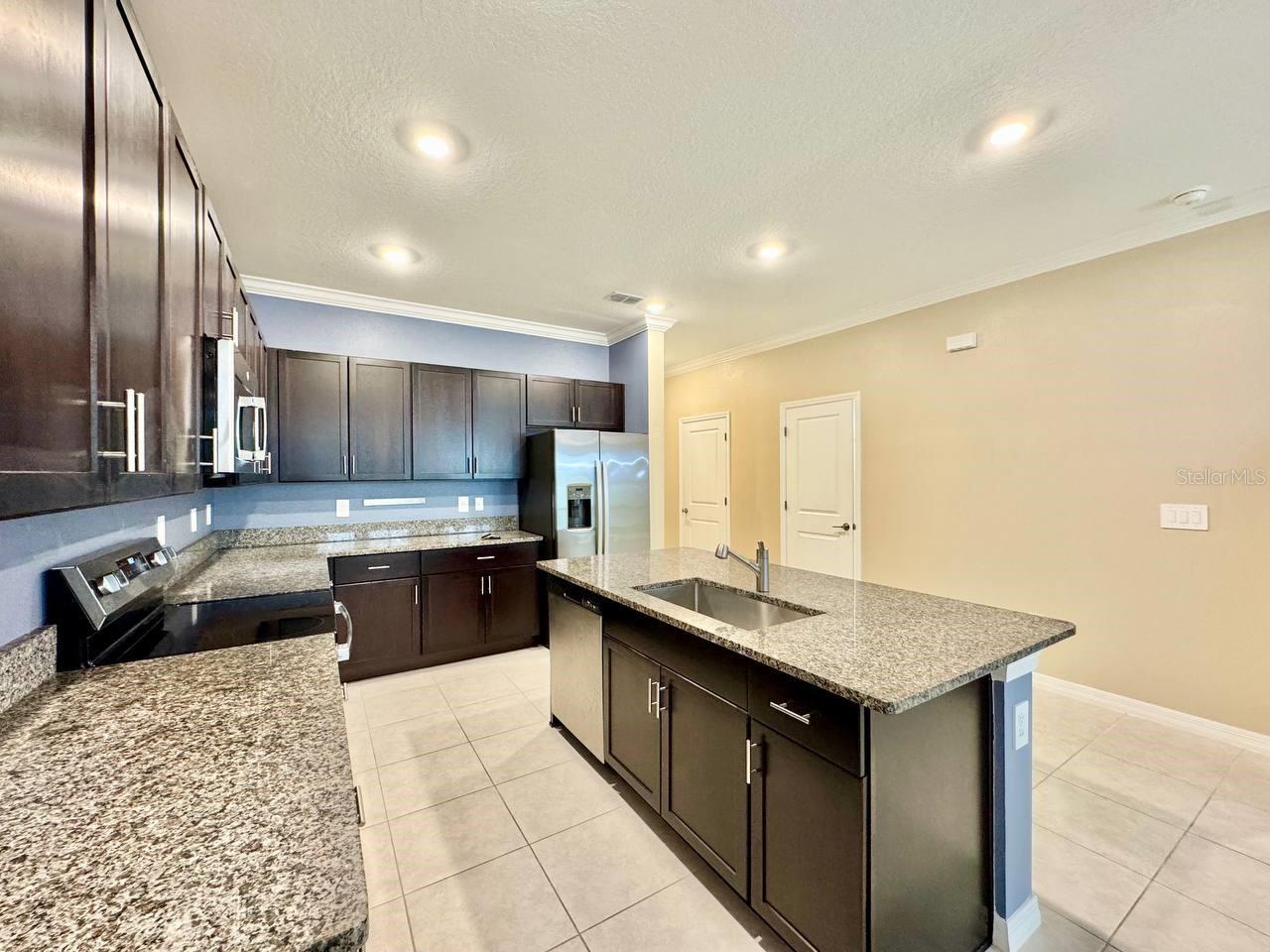 CROSS CRK PRCL B - Residential Lease