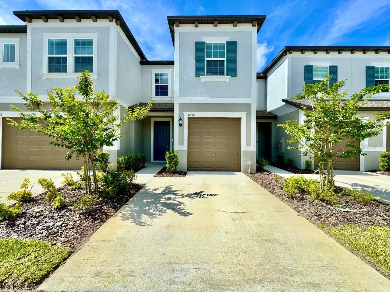 Welcome to this beautifully maintained 3-bedroom, 2.5-bath townhome located in the highly desirable Cross Creek community in Tampa. This spacious home offers a functional floor plan with an open living and dining area, perfect for both everyday living and entertaining. The well-appointed kitchen features ample cabinet and counter space, making meal preparation a breeze. Upstairs, you'll find three generously sized bedrooms, including a comfortable primary suite with a private bathroom and plenty of closet space. The additional bedrooms provide flexibility for family, guests, or a home office. A convenient half bath downstairs adds extra functionality for visitors. Enjoy low-maintenance living with community amenities and beautifully maintained surroundings. Ideally situated near shopping, dining, top-rated schools, parks, and major roadways, including easy access to I-75 and Bruce B. Downs Boulevard, this home offers the perfect combination of comfort and convenience. HOA fees and additional processing and HOA approval time may apply. In addition to the advertised base rent, all residents are enrolled in the Resident Benefits Package (RBP) for $50.00/month which includes HVAC air filter delivery, credit building to help boost your credit score with timely rent payments, utility concierge service making utility connection a breeze during your move-in, and much more! More details upon application. Utilities Included: sewer, water, lawn. Pets welcome! 2 pets max. Vacant and available now!