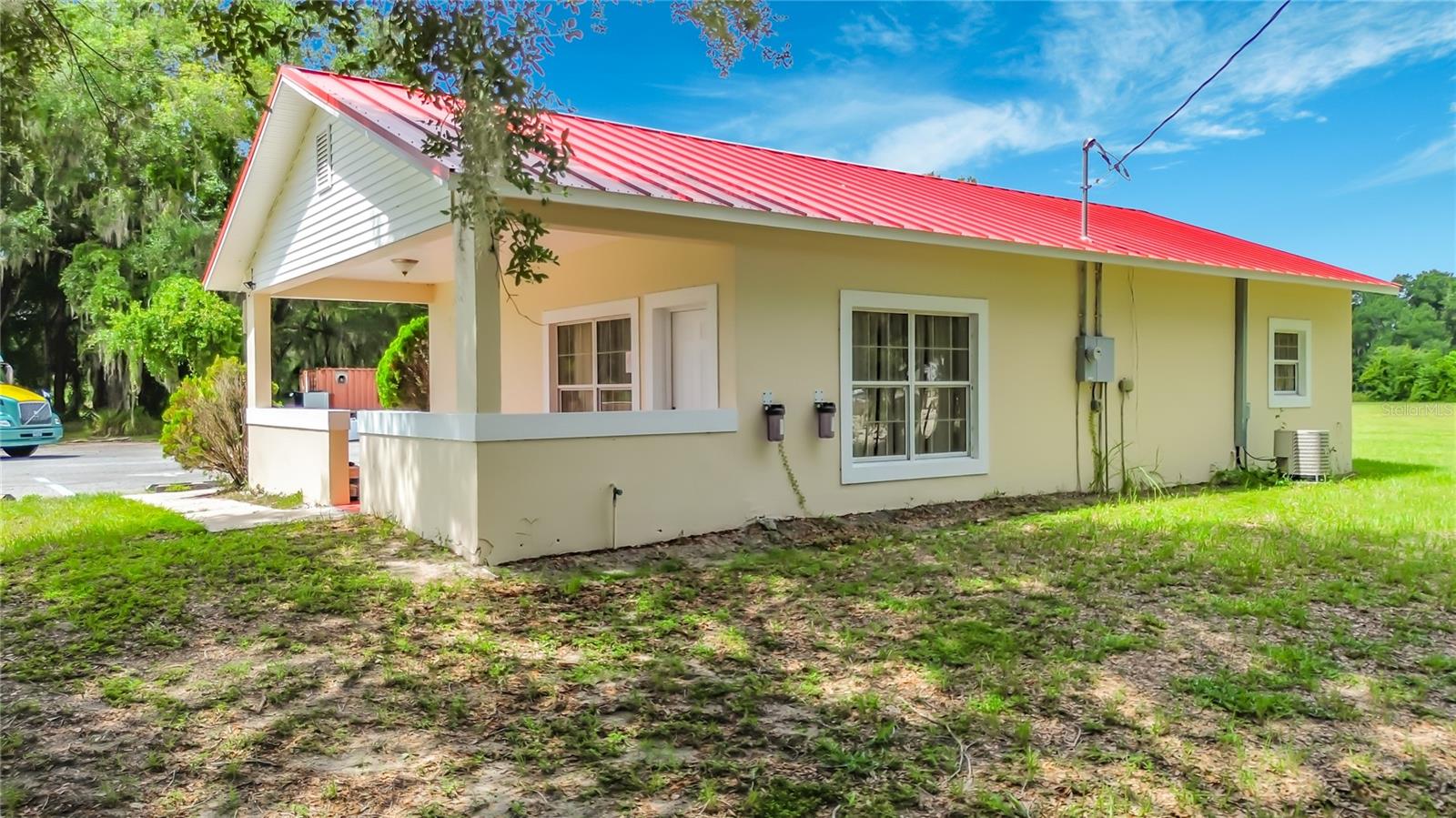 SUNLAND ESTATES - Commercial Sale