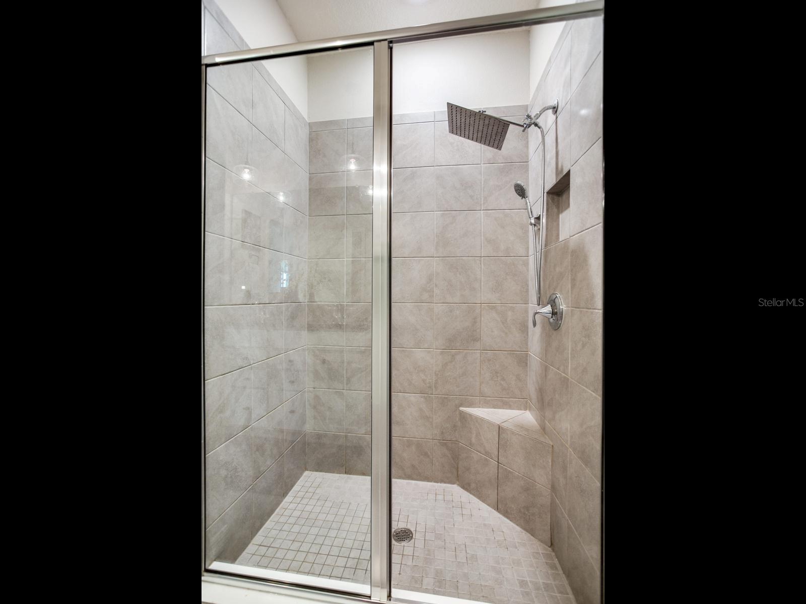 VARREA PH 1 - Residential