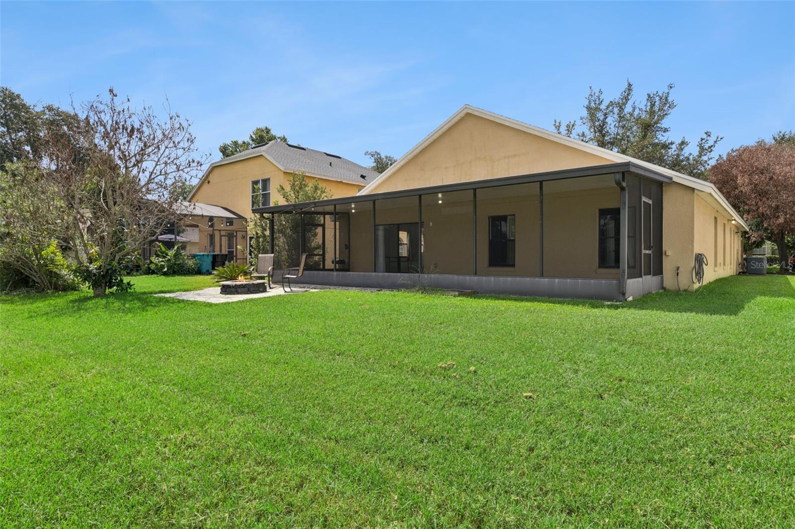 PHILLIPS OAKS - Residential