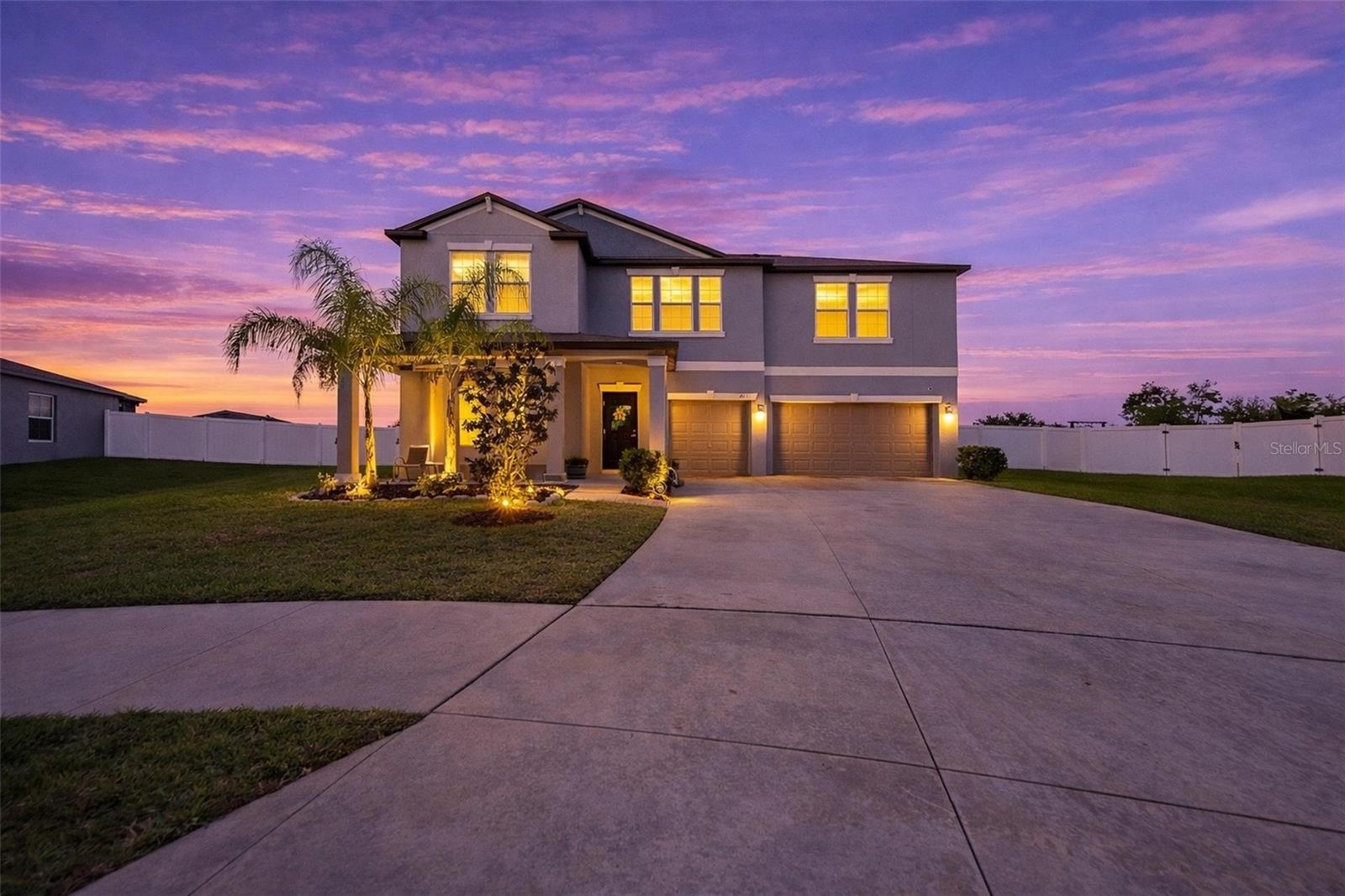 WIND MEADOWS SOUTH - Residential