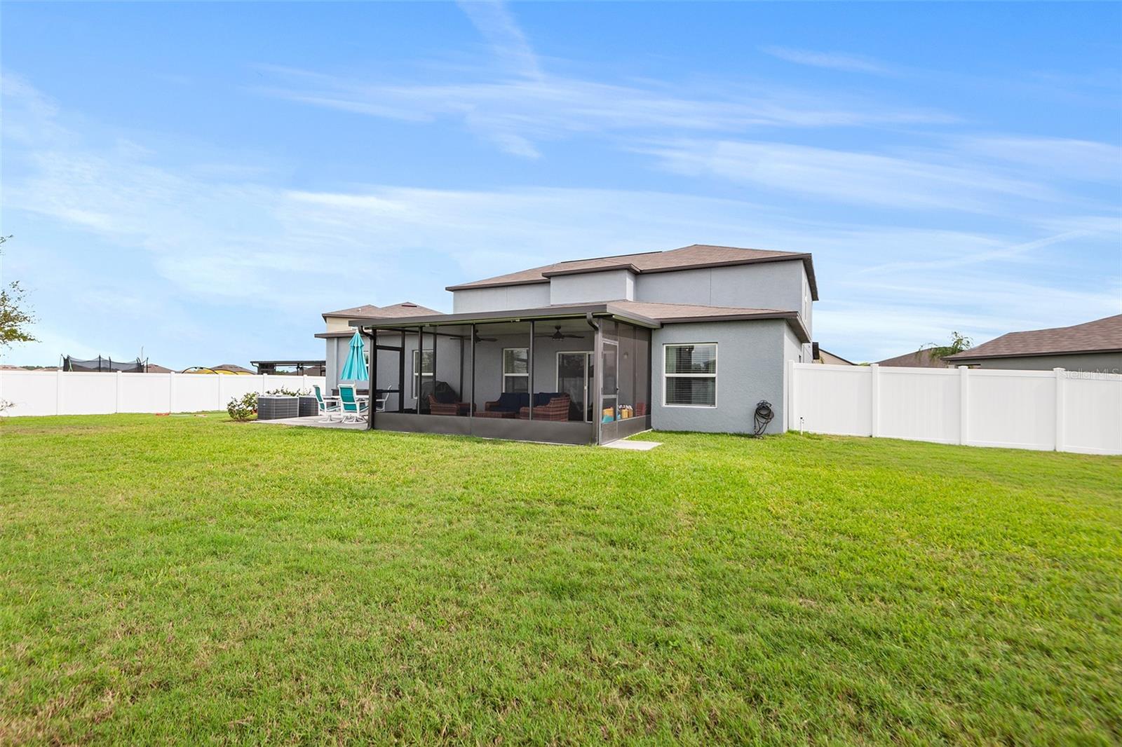 WIND MEADOWS SOUTH - Residential