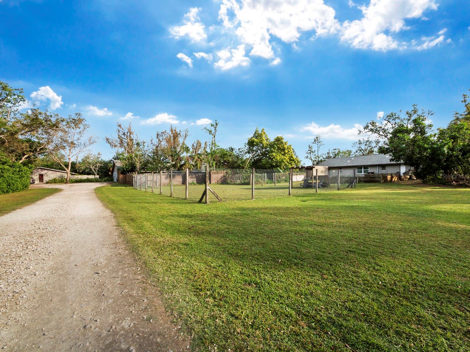 SARASOTA PLANTATIONS - Residential