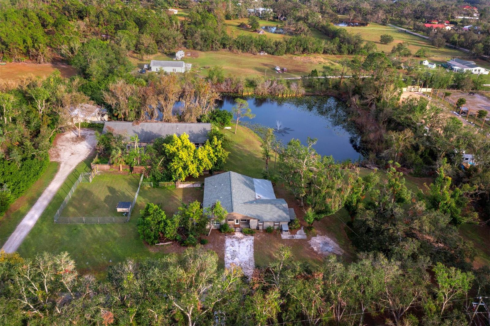 SARASOTA PLANTATIONS - Residential