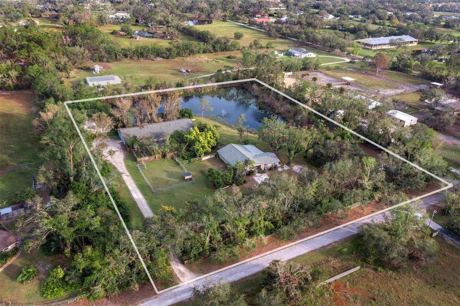 SARASOTA PLANTATIONS - Residential