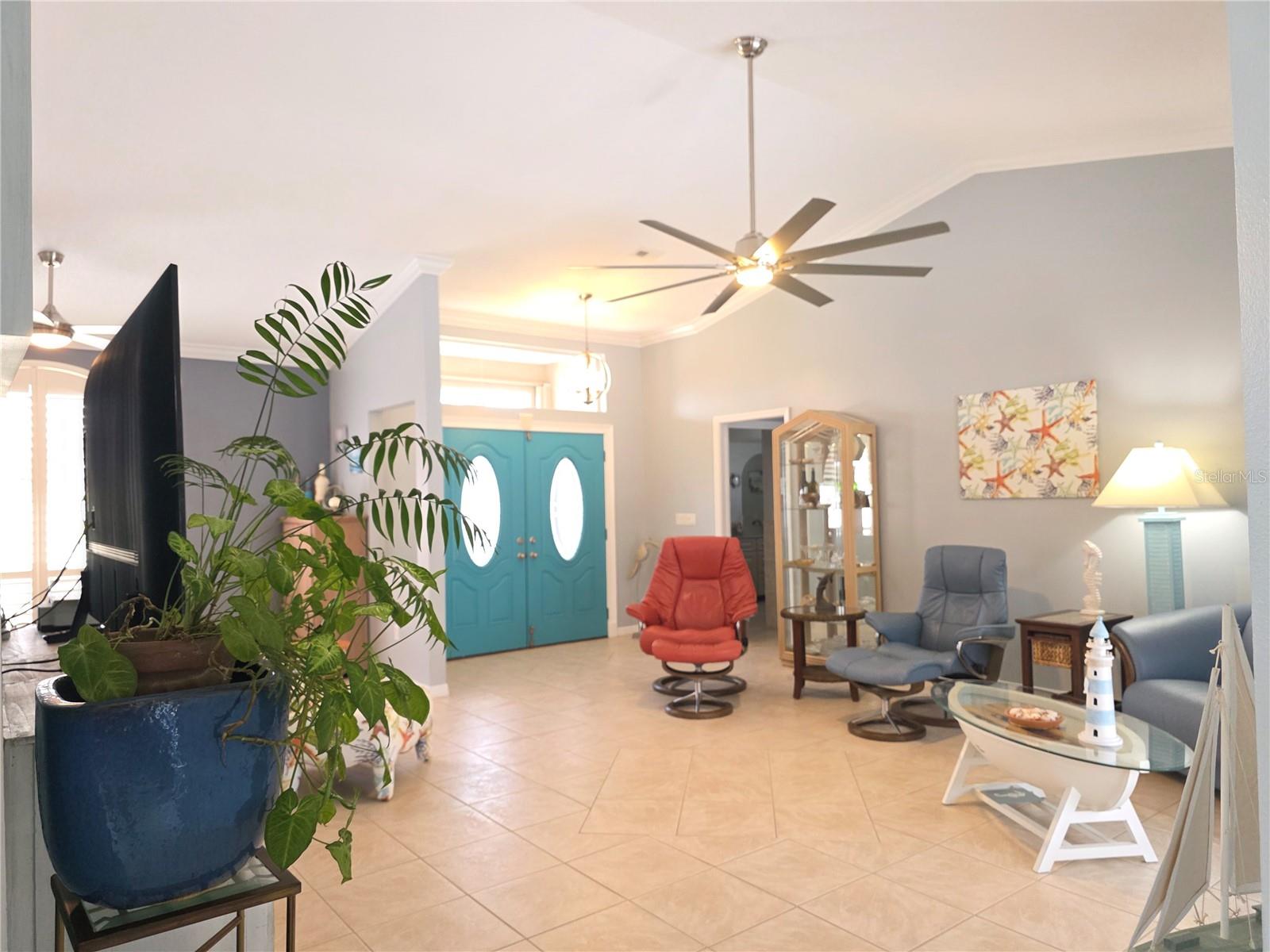 ROTONDA WEST BROADMOOR - Residential