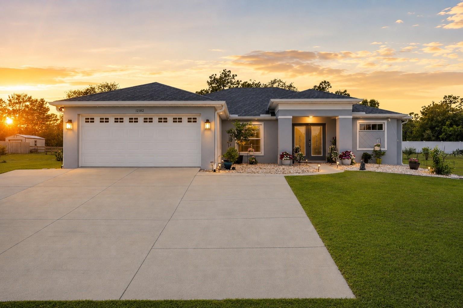 ROYAL HIGHLANDS - Residential