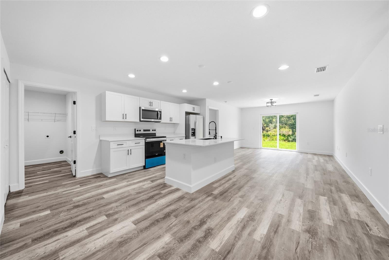 PORT CHARLOTTE SEC 031 - Residential Lease