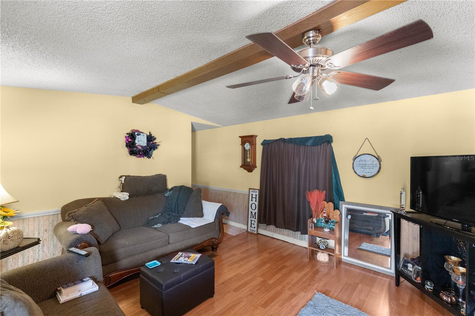 GIF CLARK GRANT - Residential