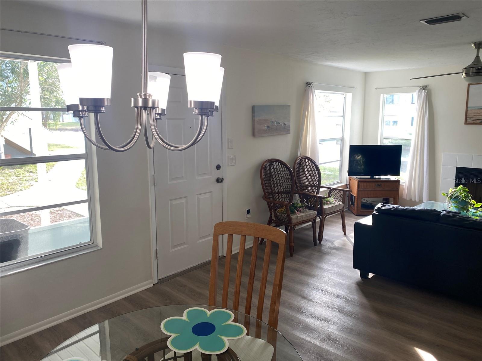MIRROR LAKE SEC 3 - Residential