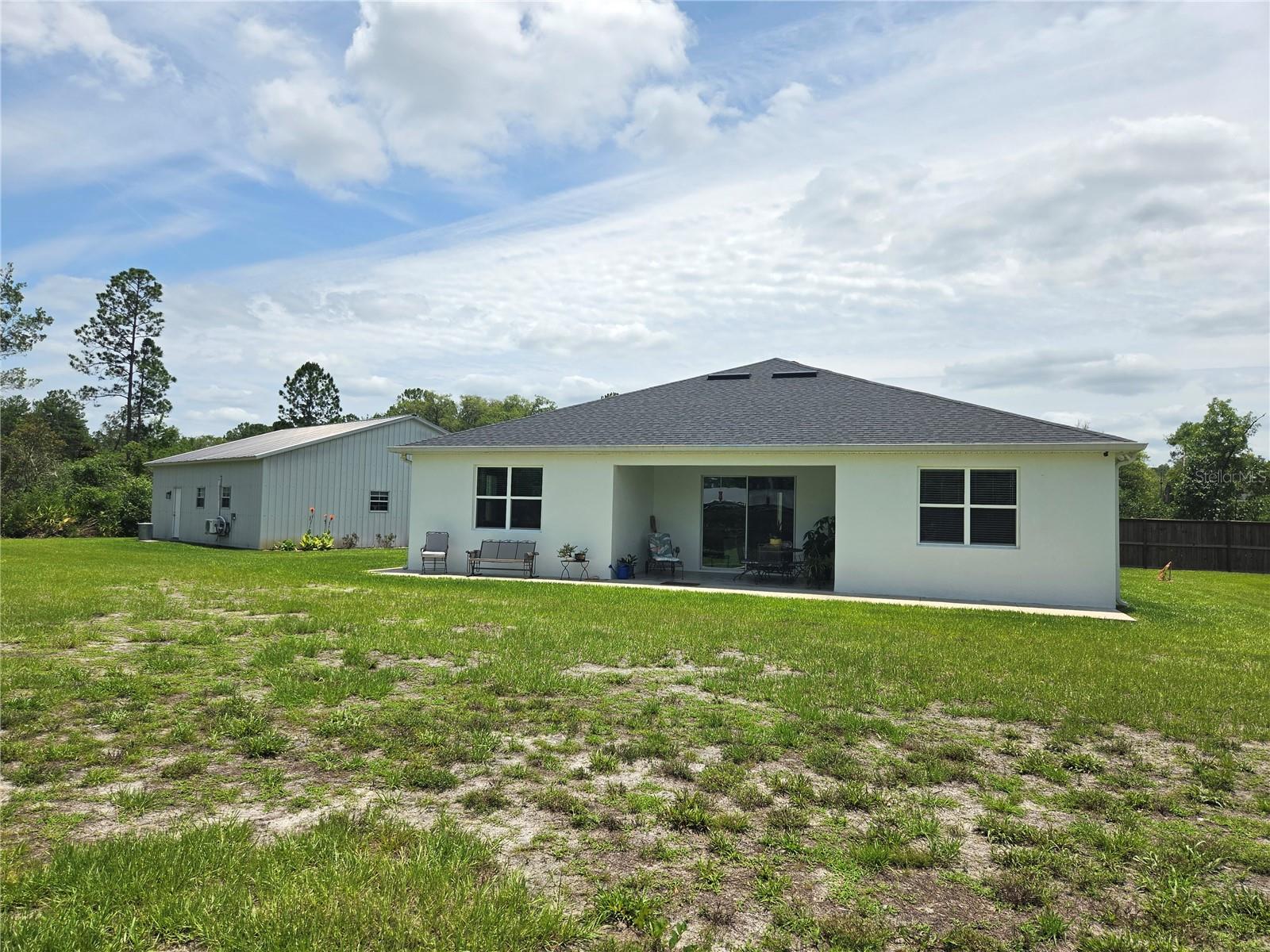 ROYAL TRAILS - Residential