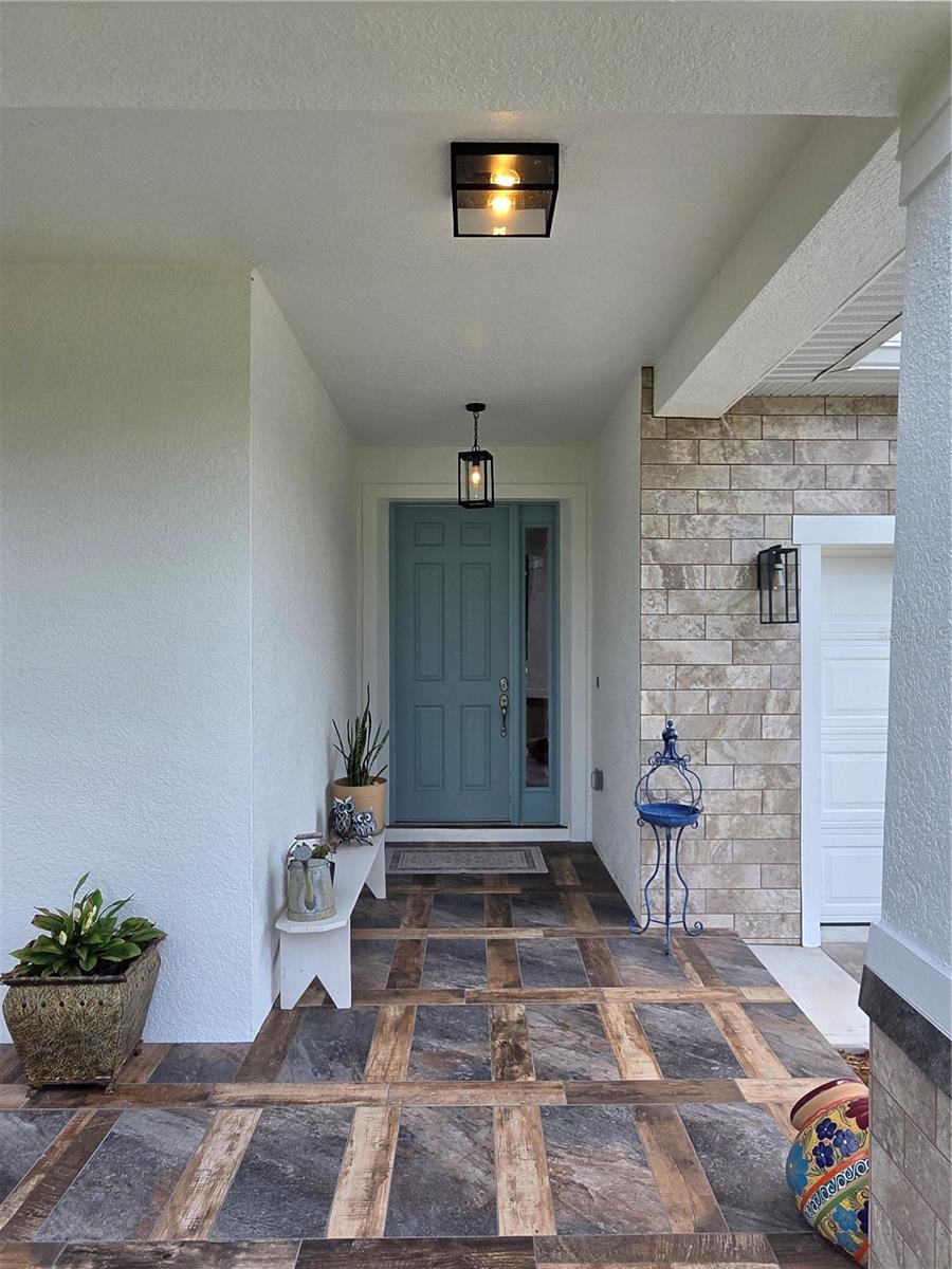 ROYAL TRAILS - Residential