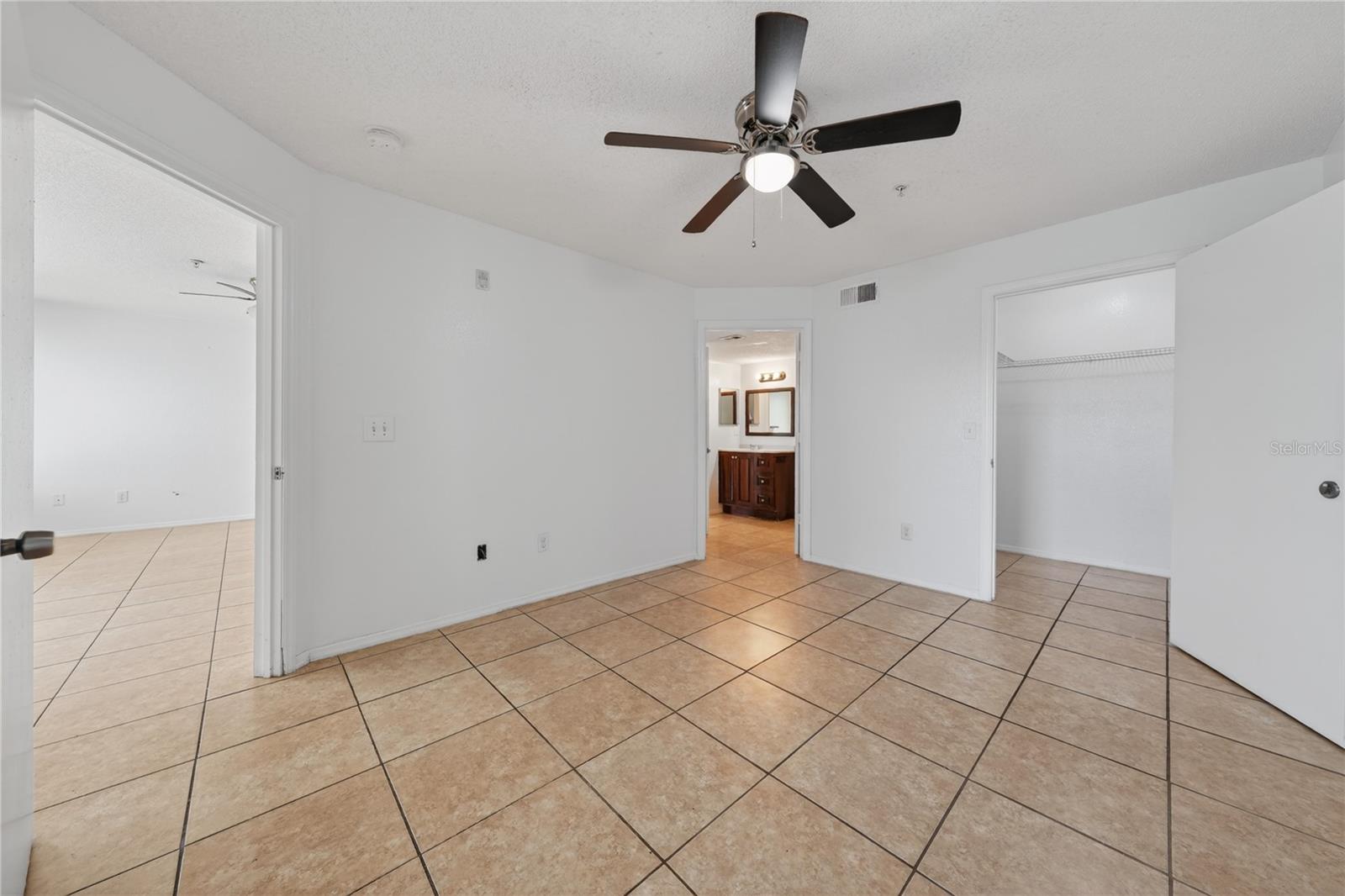 VILLAS DEL SOL AT KISSIMMEE CONDO - Residential