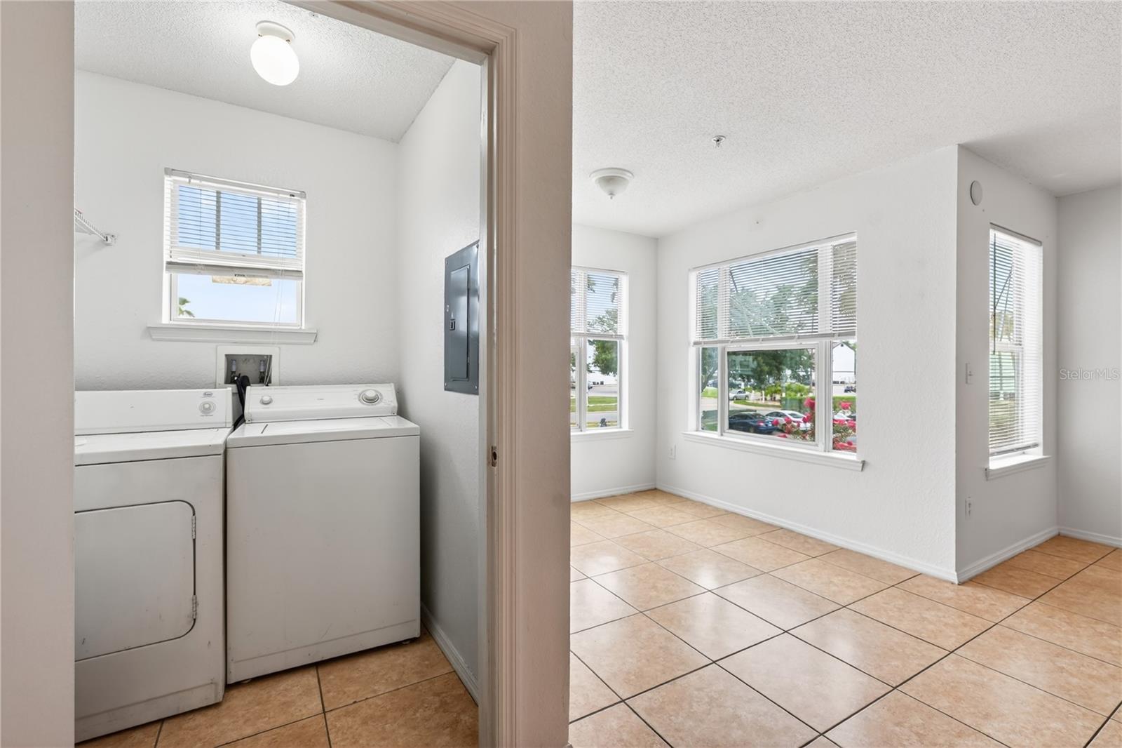 VILLAS DEL SOL AT KISSIMMEE CONDO - Residential