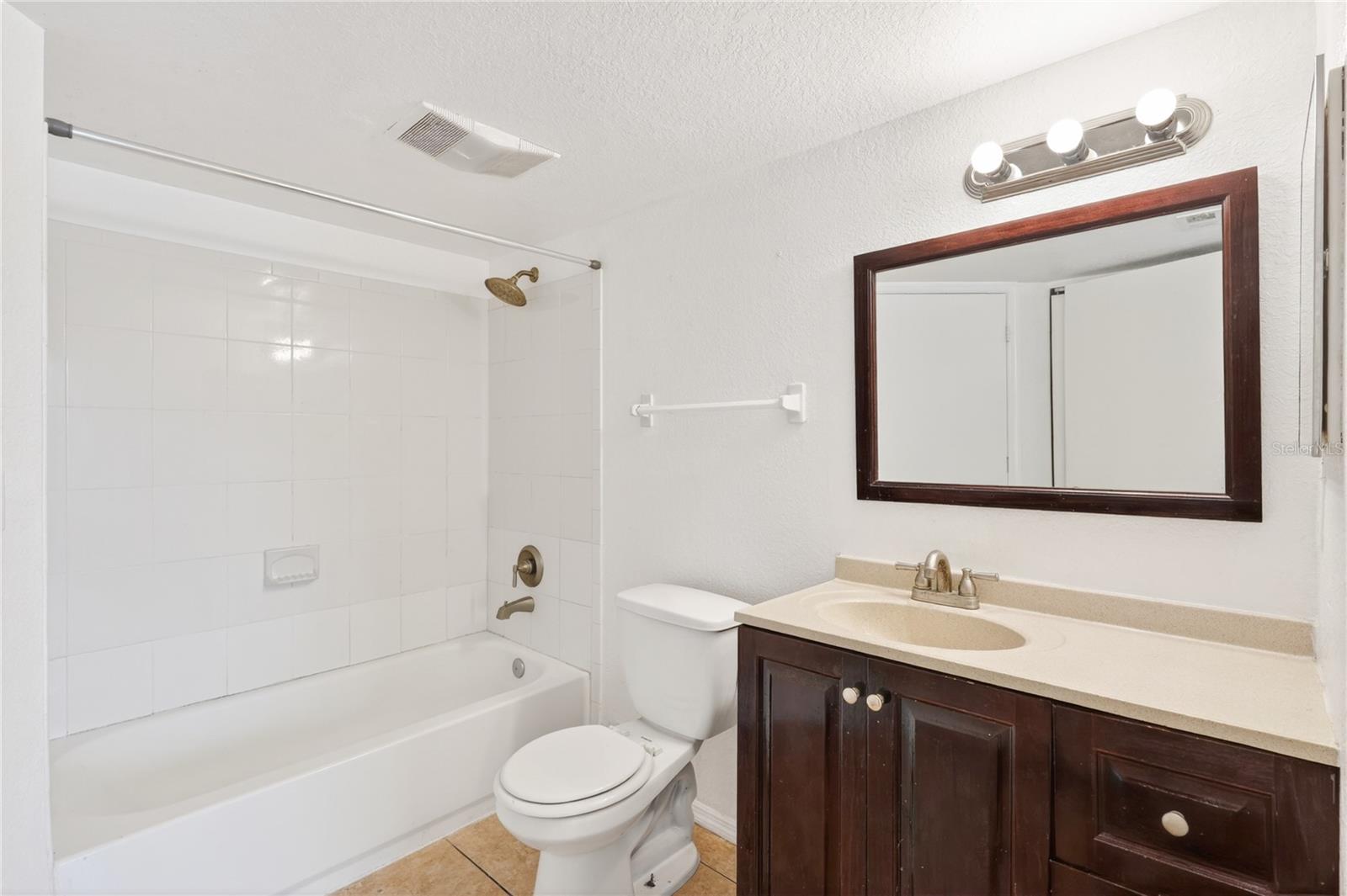 VILLAS DEL SOL AT KISSIMMEE CONDO - Residential