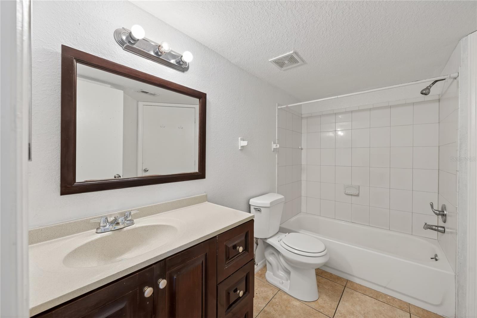 VILLAS DEL SOL AT KISSIMMEE CONDO - Residential