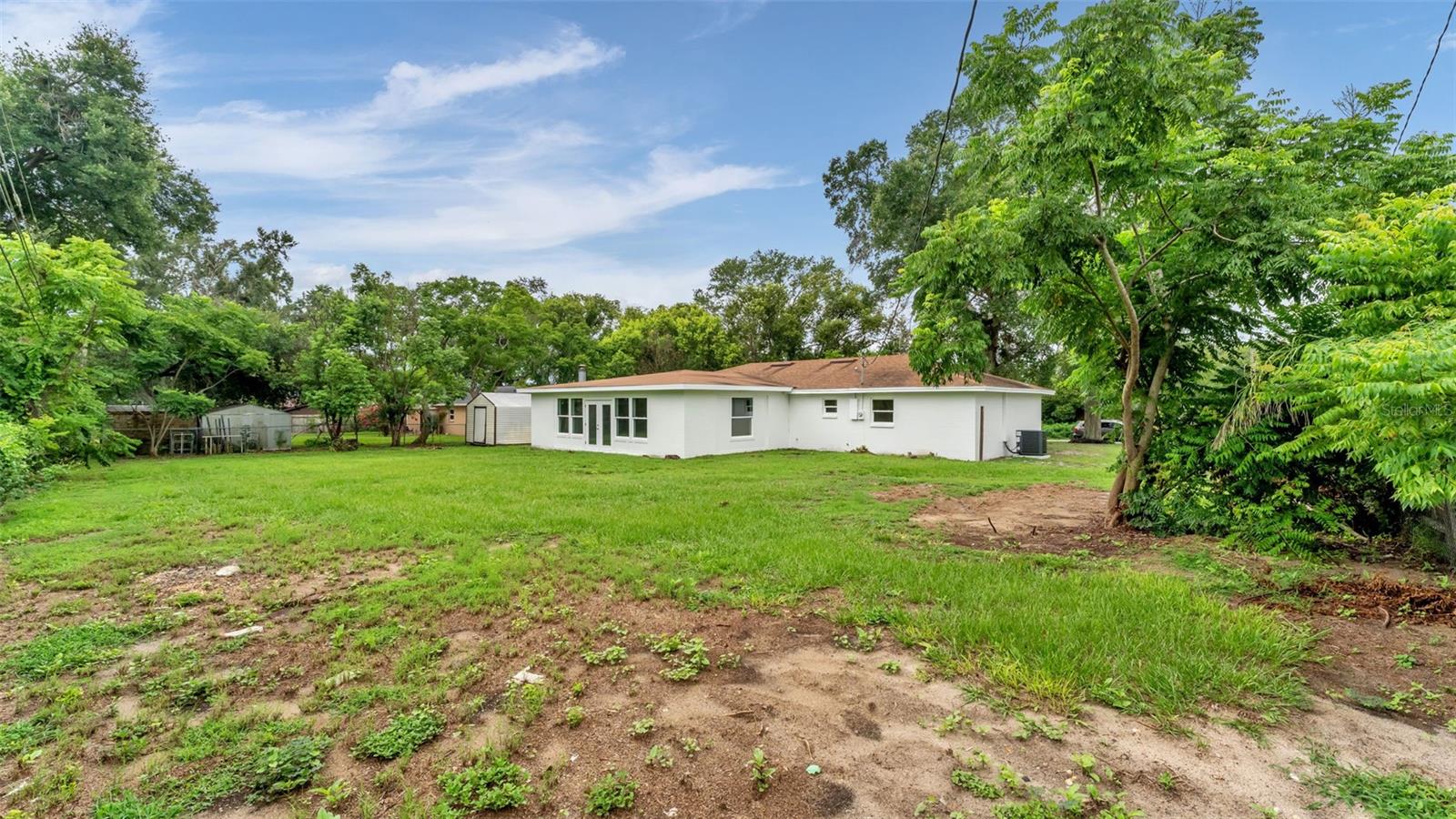 HIGHLAND GRVS - Residential