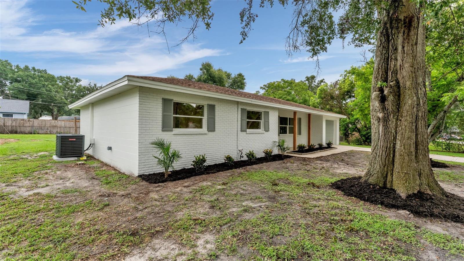 HIGHLAND GRVS - Residential
