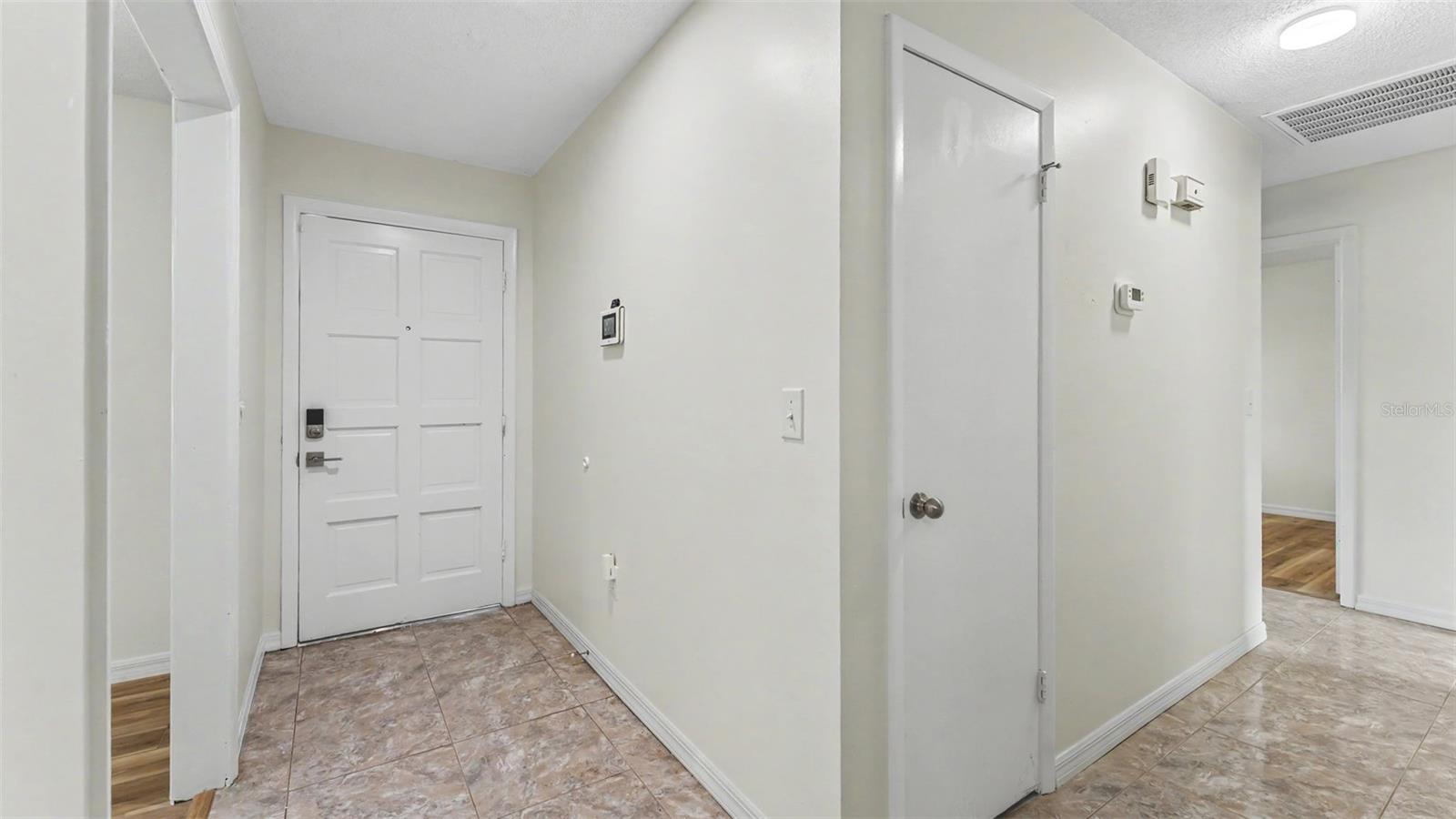 HIGHLAND GRVS - Residential