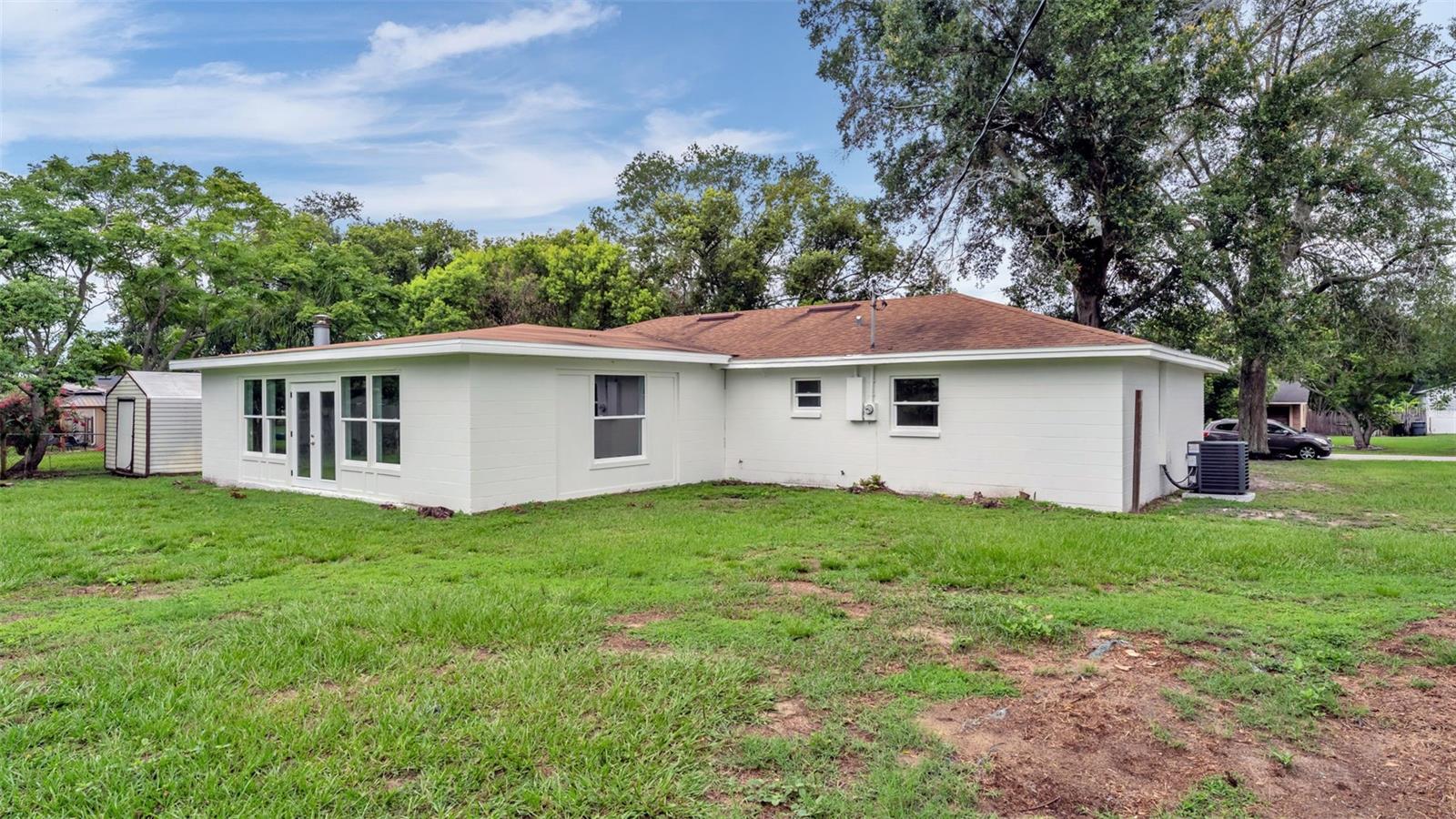 HIGHLAND GRVS - Residential