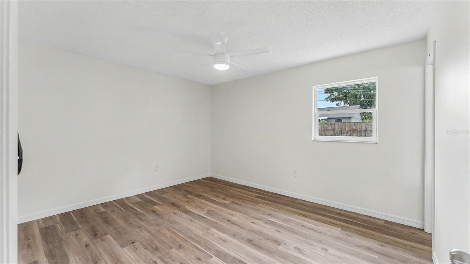 HIGHLAND GRVS - Residential
