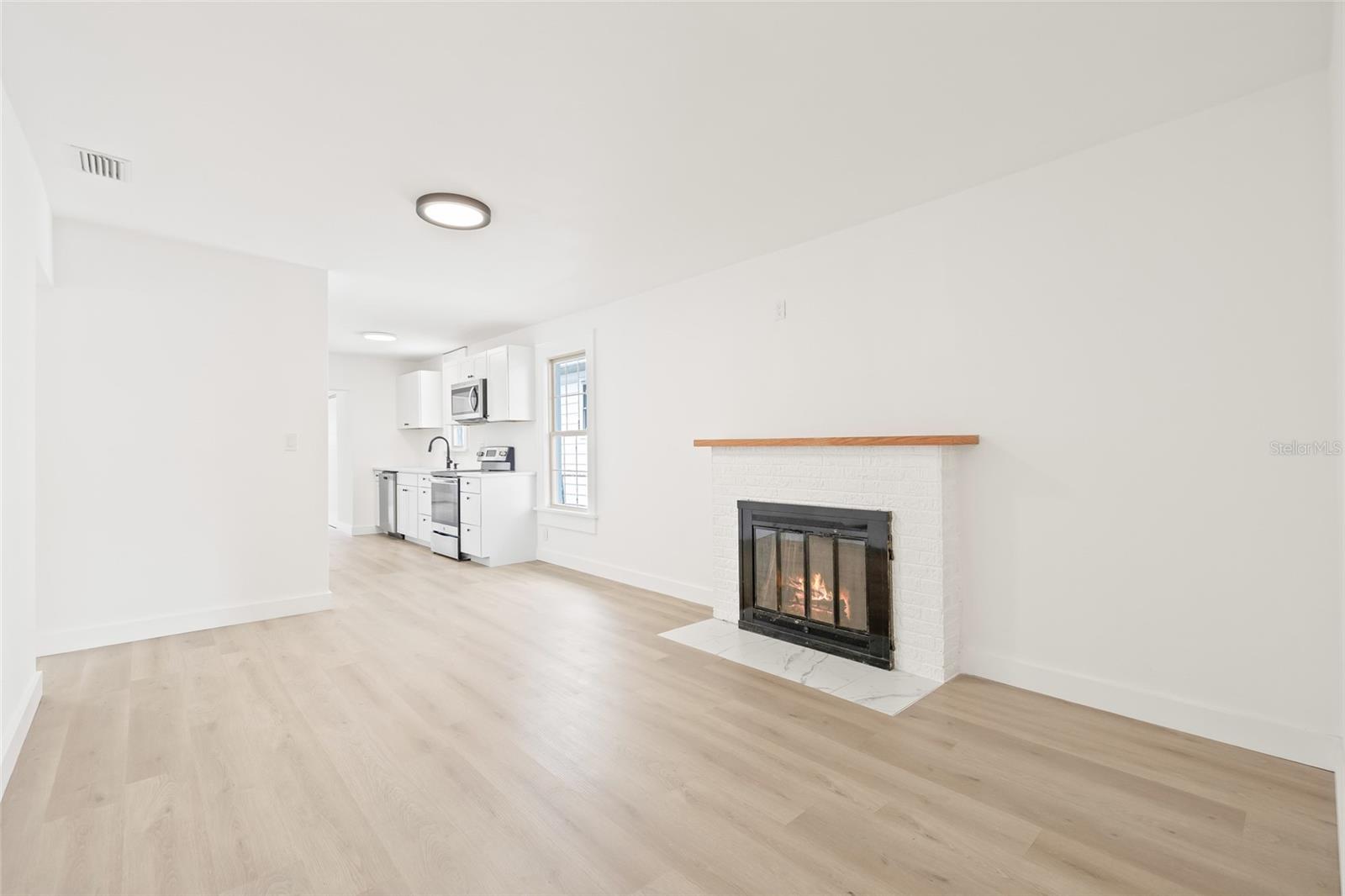 HARRIS SCHOOL SUB 1 - Residential