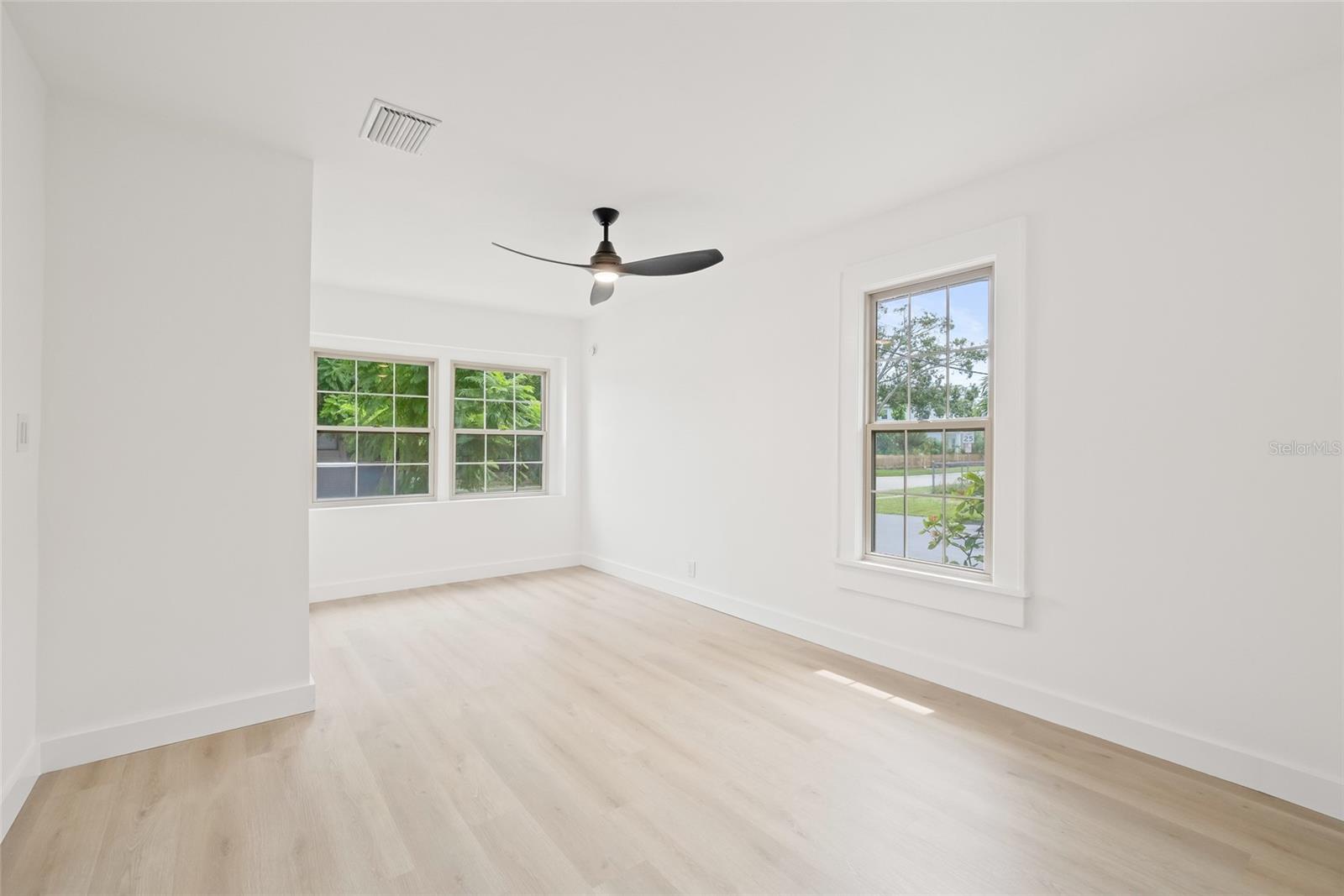 HARRIS SCHOOL SUB 1 - Residential