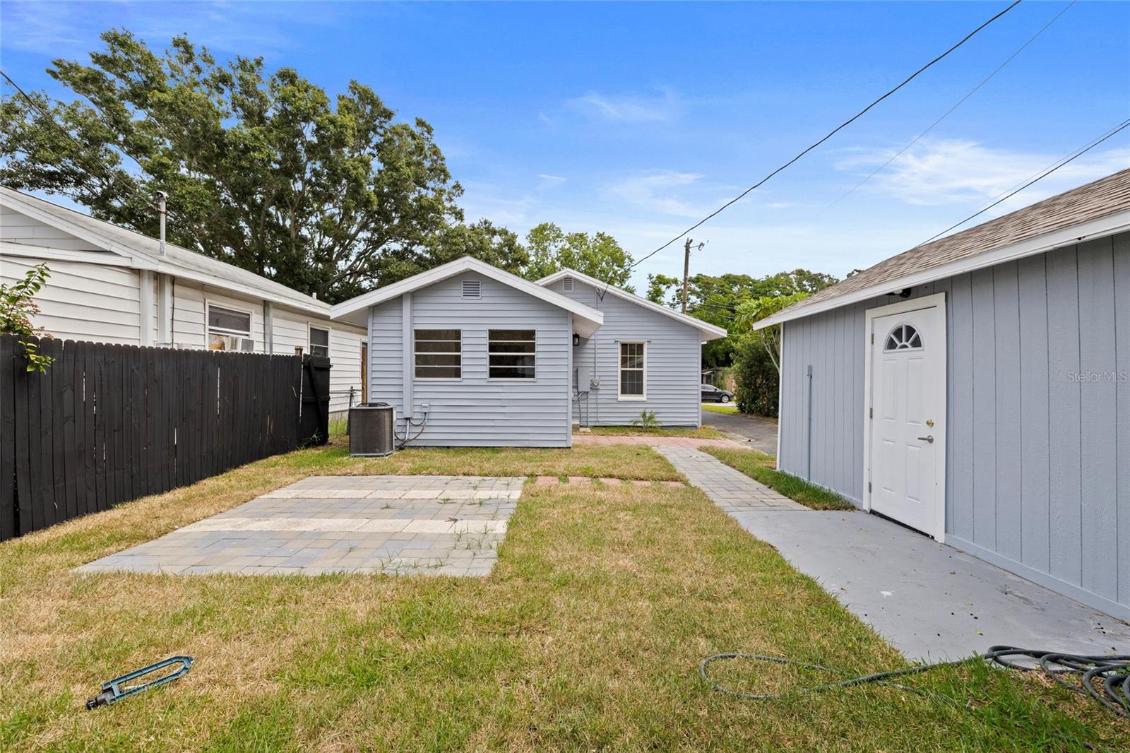 HARRIS SCHOOL SUB 1 - Residential