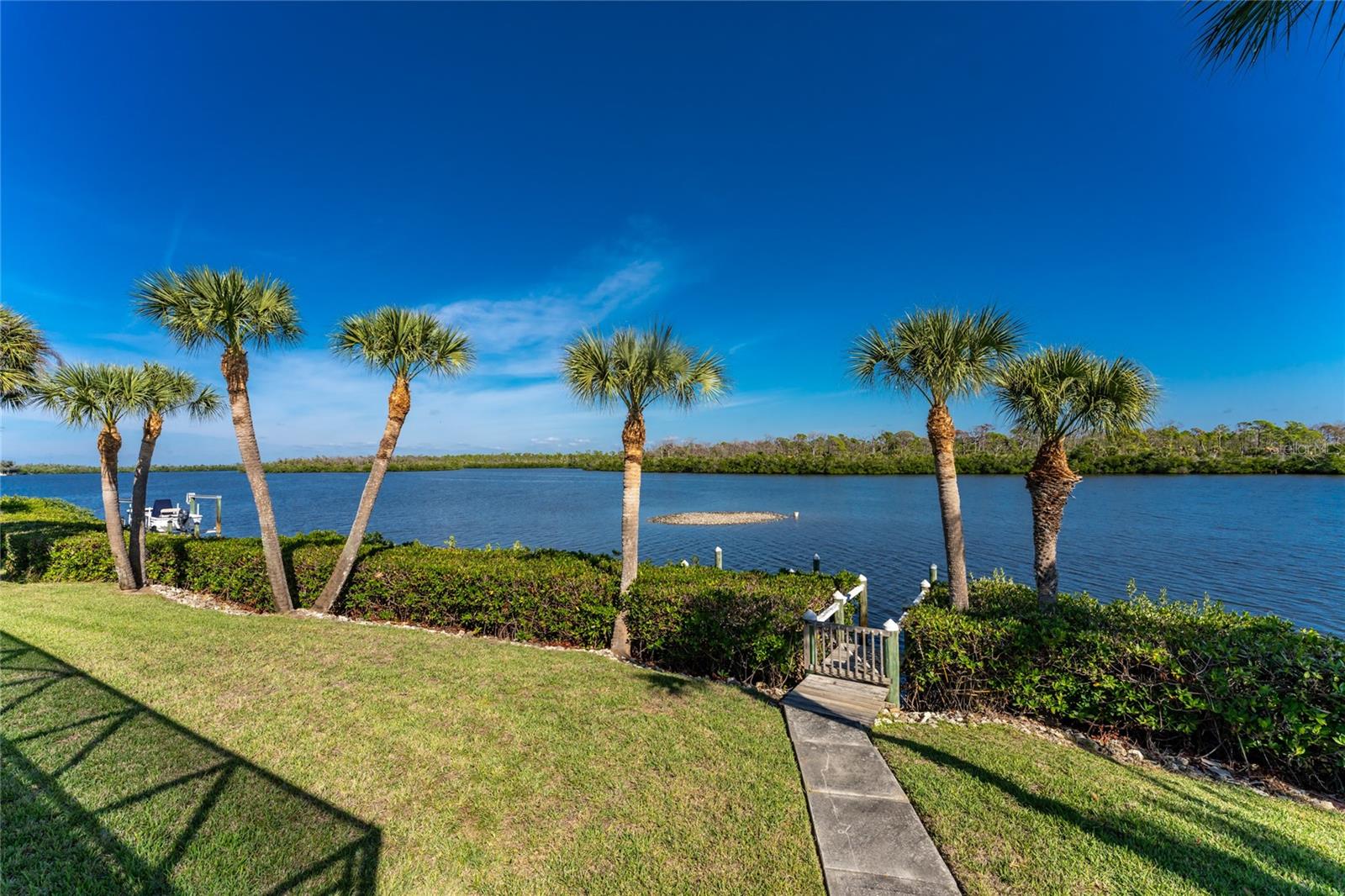CAPE HAZE WINDWARD - Residential