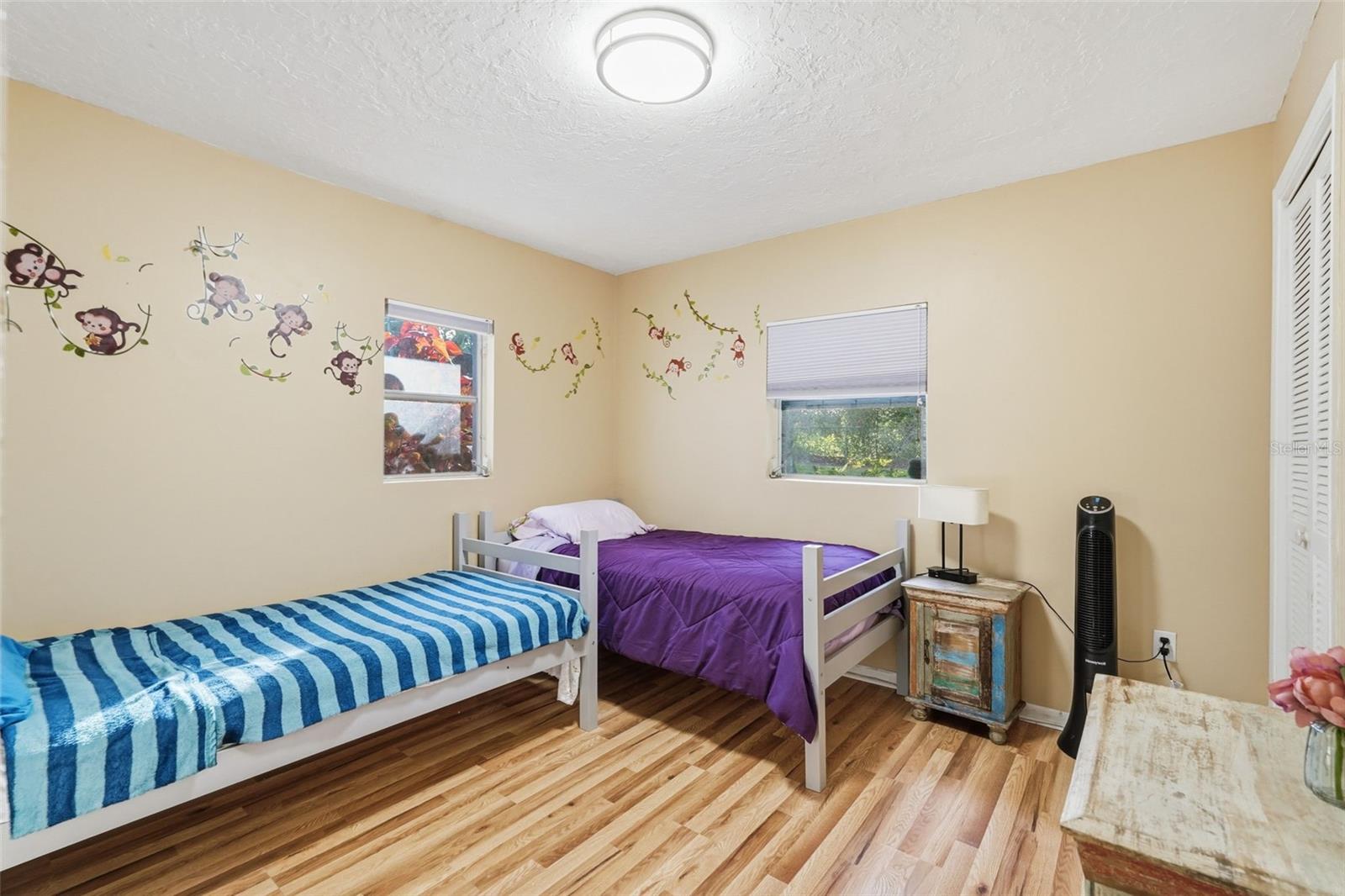 HILLCREST ESTATES - Residential Lease