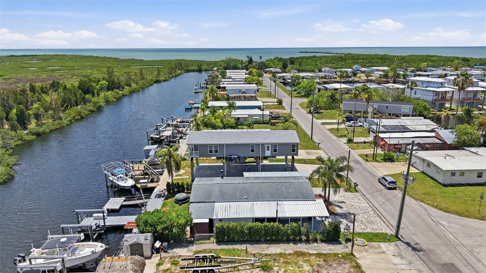 SIGNAL COVE - Residential