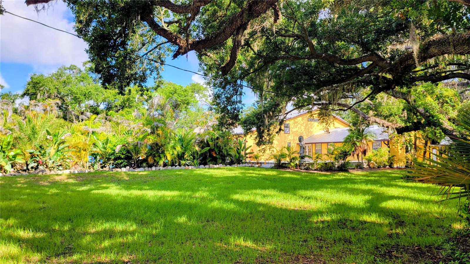 NOT IN A SUBDIVISION - Residential