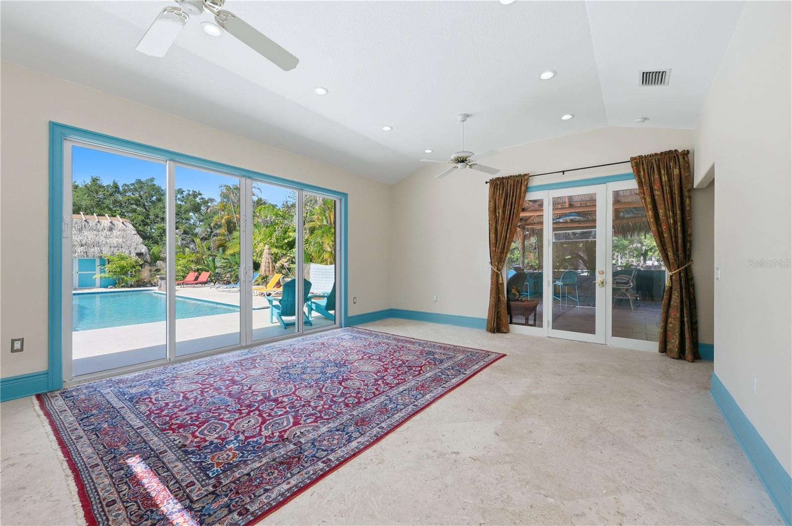 NOT IN A SUBDIVISION - Residential