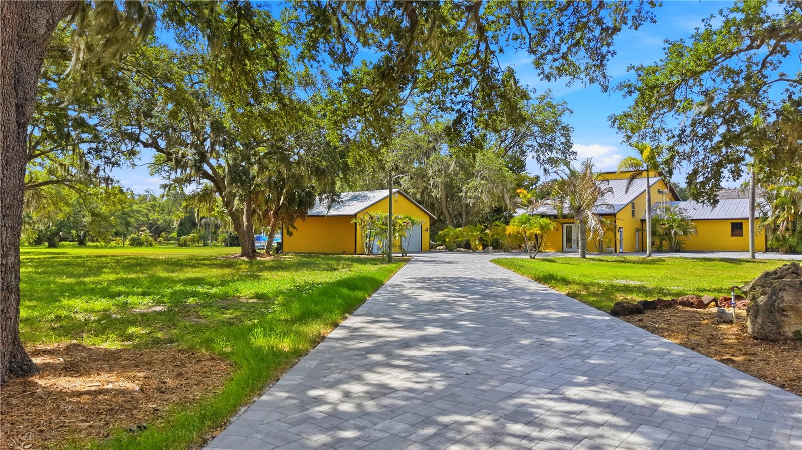 NOT IN A SUBDIVISION - Residential